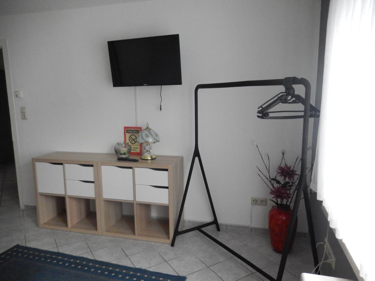 Ferienwohnung Ebeling Under Rainbow Dassel Bagian luar foto